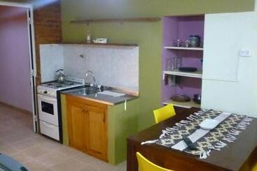 ホテル Apart Eva Luna Departamentos Y Habitaciones Con Baño Privado