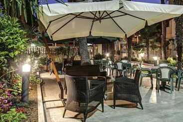 בית מלון כפרי Ester Safer