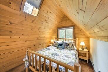 Сельский дом Cabin Near Lake Pend Oreille & Dtwn Sandpoint