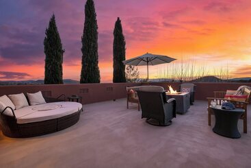 کلبه Mystic Sunset By Avantstay Thunder Mountain View + Pool, Driving Range, Casita