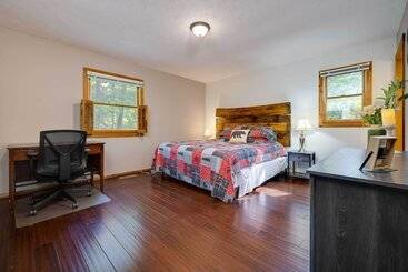 コテージ < 1 Mi To Bryce Resort: Quiet Cabin W/ Hot Tub!