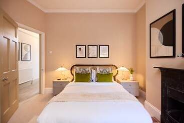 קוטג'' The Furness Hideout   Charming 2bdr House With Garden