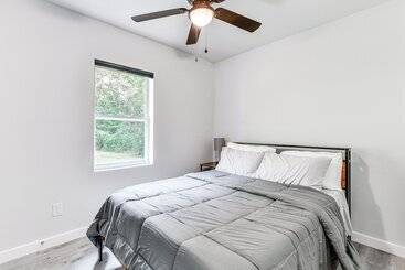 بيت ريفى Lakegoer S Retreat In Huntersville ~ 7 Mi To Water