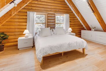 קוטג'' Deck & Pool Access: Pine Mountain Club Cabin!