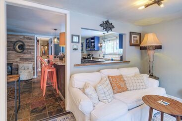 קוטג'' The I House  Interlochen Home W/ Sauna, Fireplace