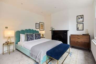 بيت ريفى The Shepherd S Bush Wonder   Trendy 4bdr Home With Garden + Terrace