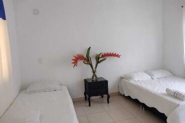 فندق Campestre El Salitre