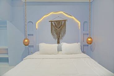 Отель Collection O 93004 Double D Guest House