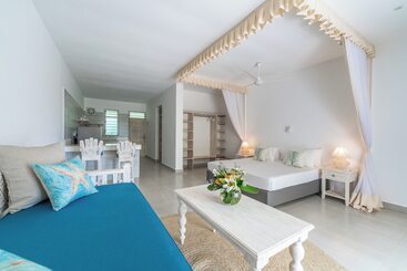 Отель Hibiscus Home & Apartments