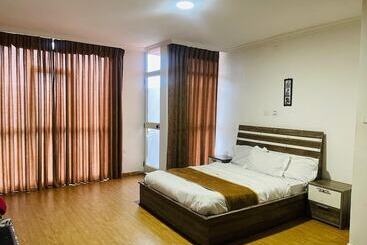 بنسيون Goza Guest House