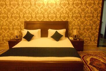 膳宿费 Hospitality Koncepts