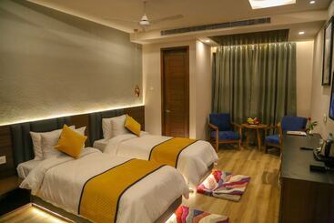 منتجع Four Leaf Hotel Sapphire Blue