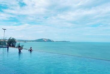 هتل Apec Mandala Chambay Mui Ne