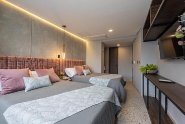 فندق Glow Medellín