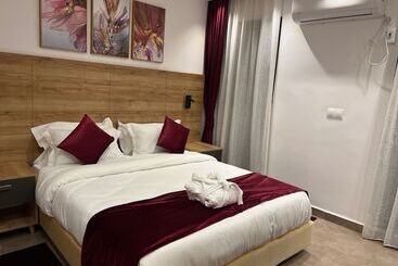 هتل Kingdom Luxury