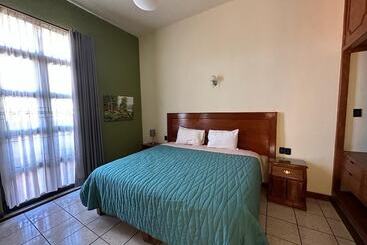 בית מלון כפרי Pueblo Grande