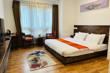 Hotel Mayto