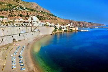 تختخواب و صبحانه Le Nereidi