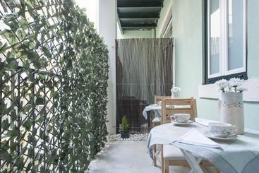 تختخواب و صبحانه Lisbon Inn Lapa