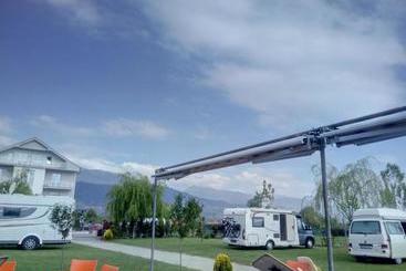 Sunrise Hotel & Camping