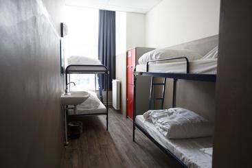 Shelter Jordan Amsterdam Hostel