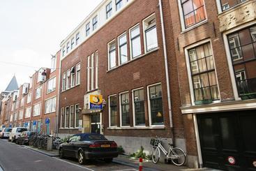 Shelter Jordan Amsterdam Hostel