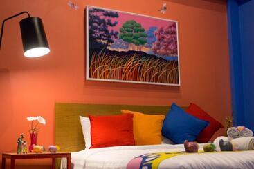 הוסטל Non Nid Non Noi Design Residence