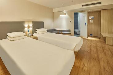 Hanting Hotel Chizhou Tonghui Plaza