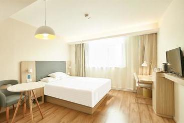 Hanting Hotel Chizhou Tonghui Plaza