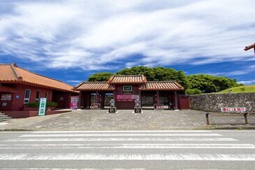 בית מלון כפרי Murasakimura