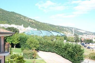 Отель Rosamarina