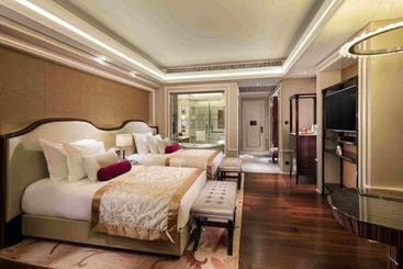 Grand Bay Hotel Beijing