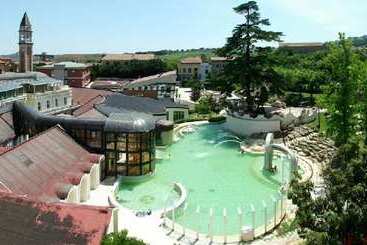 בית מלון כפרי Albergo Livorno