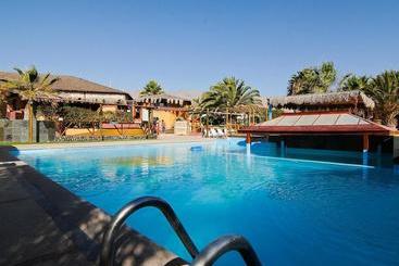 هتل Jatata Aqua Resort