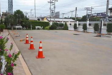 هتل Nut Mansion Suvarnabhumi