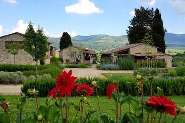 هتل Borgo Del Cabreo