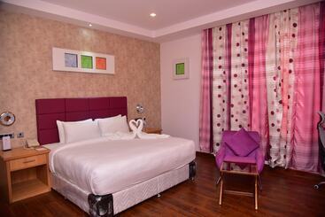 호텔 Ramee Strand Inn