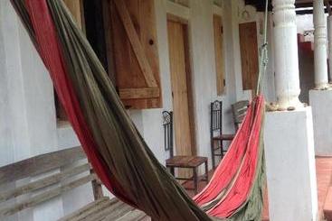 צימר Cafe Nilaveli