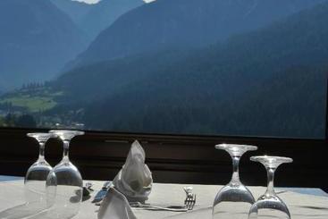 هتل Albergo Stella Alpina