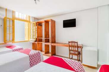 Отель Lancaster Poa