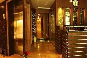 هتل Santhi Bhavan