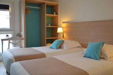 Отель The Originals Boutique, Hôtel Port La Vie