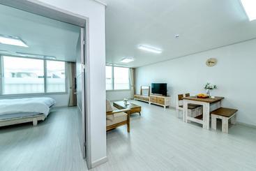 Jeju Jukwang Resort