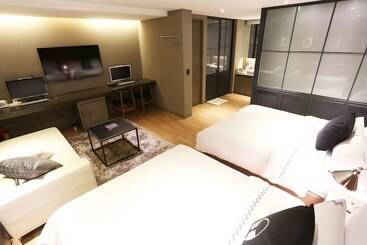 Motel Bucheon Mari