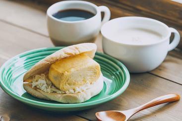 Mezamashi Sandwich  Hostel