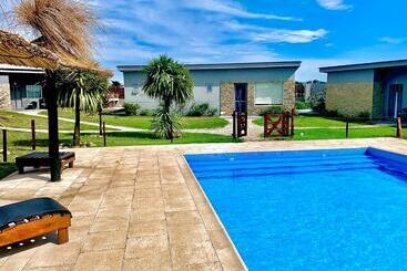 منتجع Riviera Del Sur   Apart
