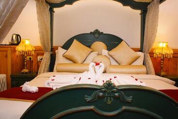 West Downs The Heritage Resort