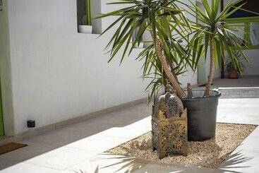 تختخواب و صبحانه Lemon Tree Relais By Cx Collection