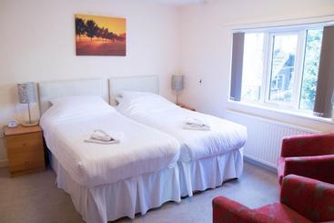 هتل Hideaway At Thornleigh