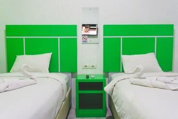 호텔 Marcopolo Homestay Pekanbaru